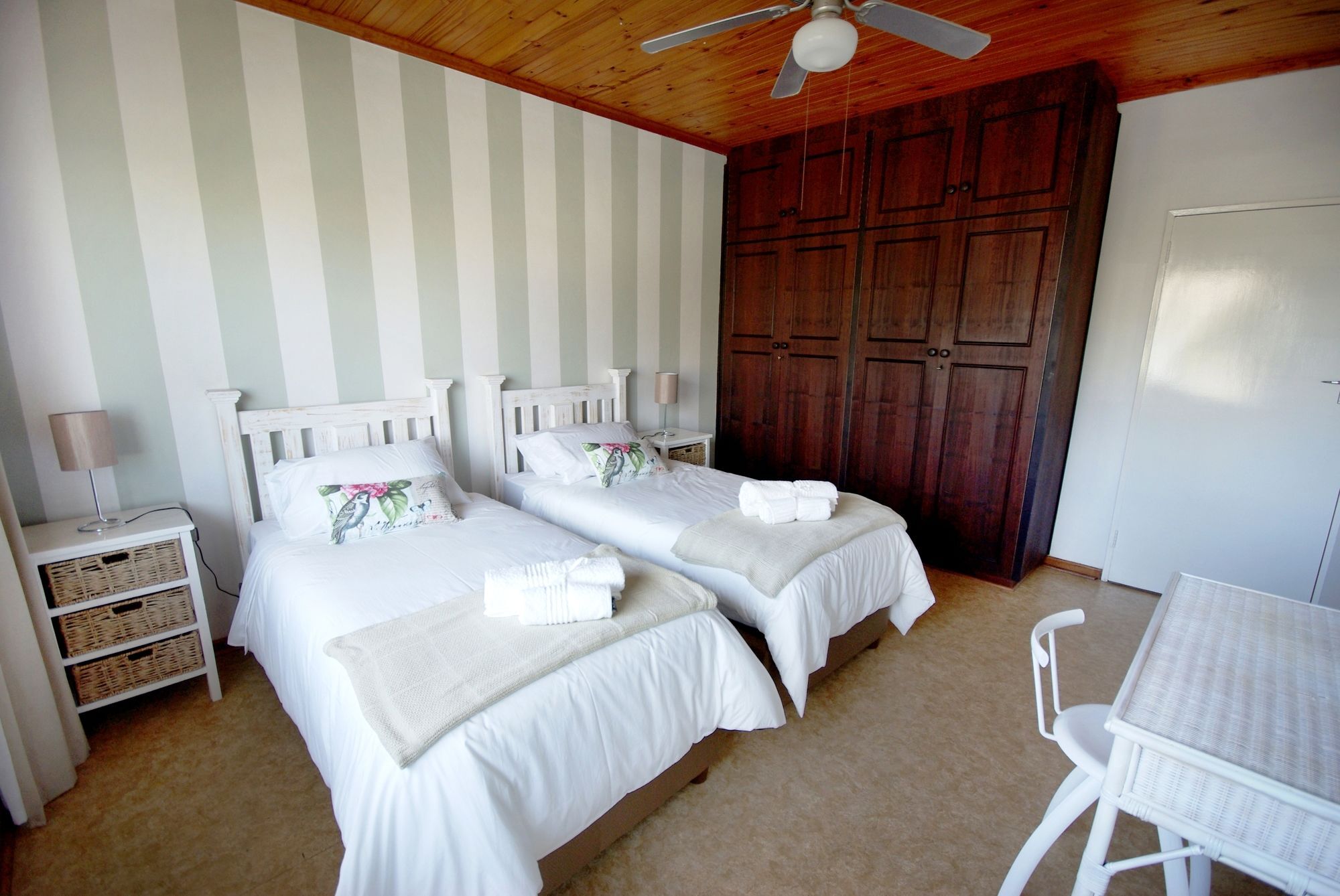 Jeffreys Bay Beach House Экстерьер фото